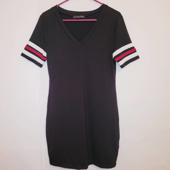 Almost Famous Dresses & Skirts - Almost Famous black sporty tshirt dress
